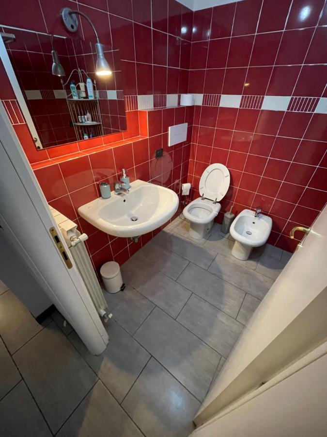 Appartamento Bergamo Centro Piazza Pontida - The Italian Escape Екстер'єр фото